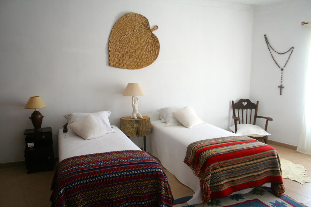 Os 5 Sentidos Villa Mourao Room photo